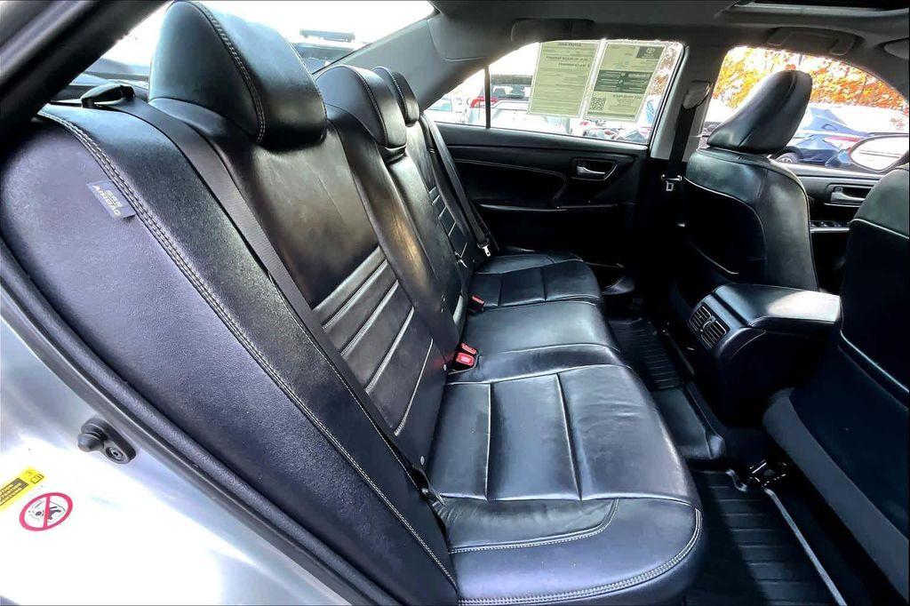 used 2017 Toyota Camry Hybrid car, priced at $13,492