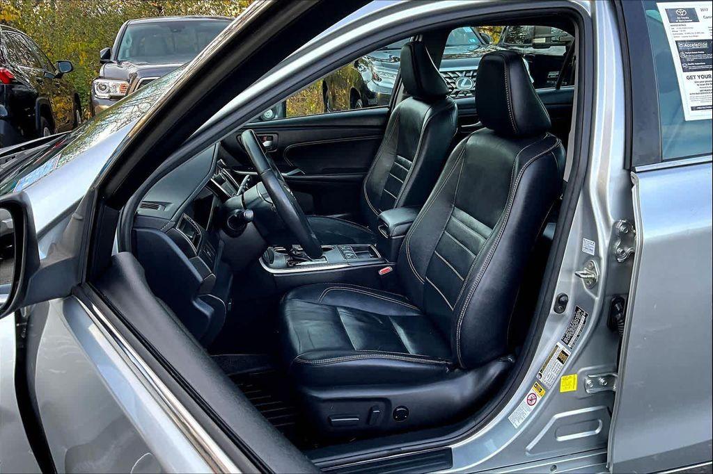 used 2017 Toyota Camry Hybrid car, priced at $13,492