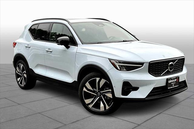 used 2024 Volvo XC40 car, priced at $39,792