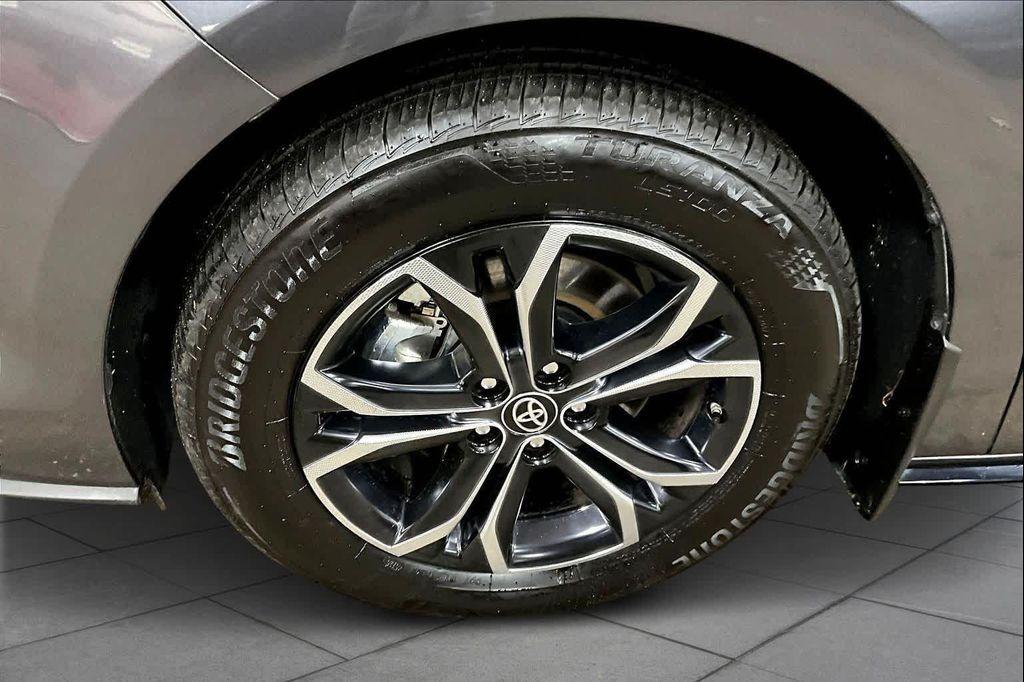 used 2025 Toyota Sienna car, priced at $61,822