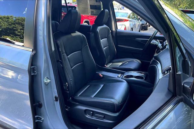 used 2022 Honda Pilot car, priced at $33,808