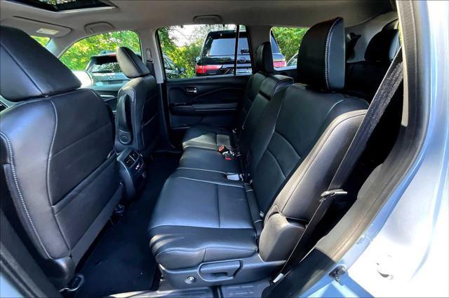 used 2022 Honda Pilot car, priced at $33,808