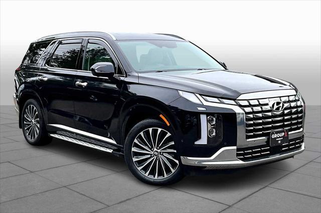 used 2023 Hyundai Palisade car, priced at $38,992