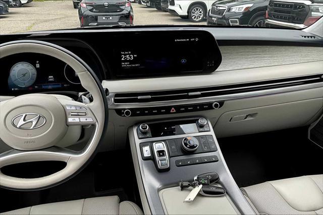 used 2023 Hyundai Palisade car, priced at $38,992