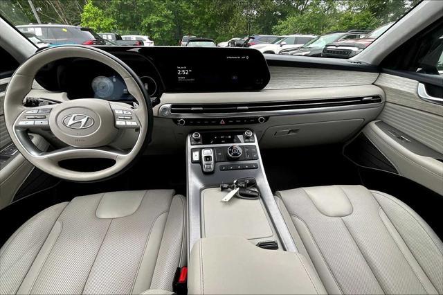 used 2023 Hyundai Palisade car, priced at $38,992