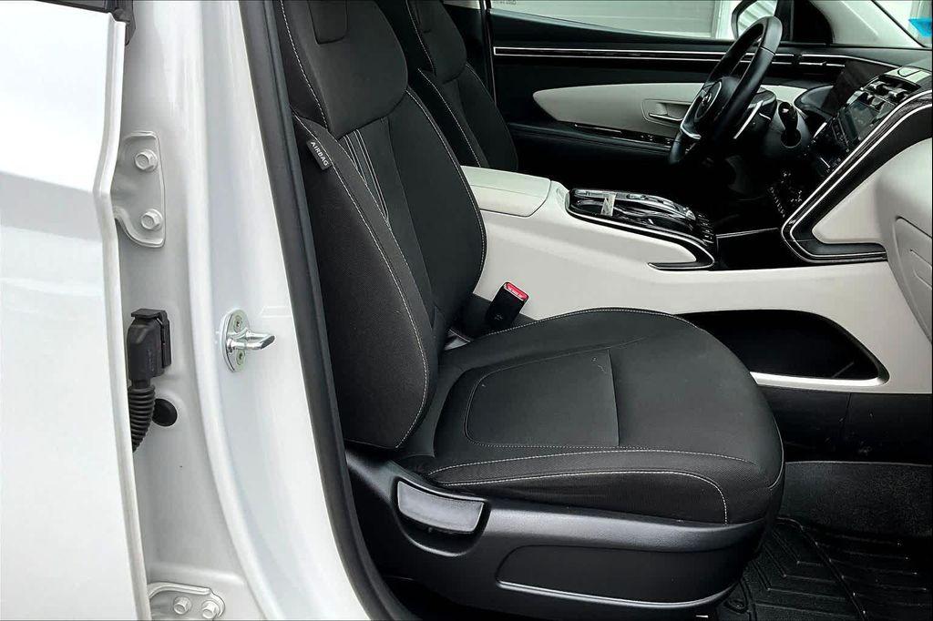 used 2022 Hyundai TUCSON Hybrid car, priced at $23,892