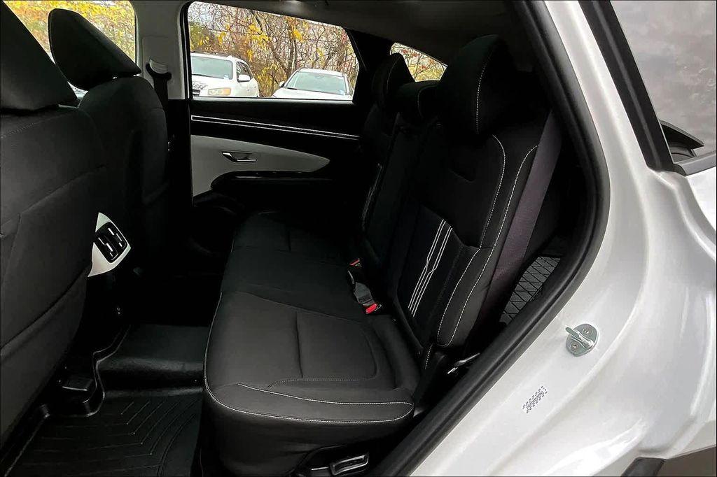 used 2022 Hyundai TUCSON Hybrid car, priced at $23,892