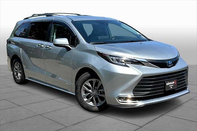 used 2021 Toyota Sienna car, priced at $37,491