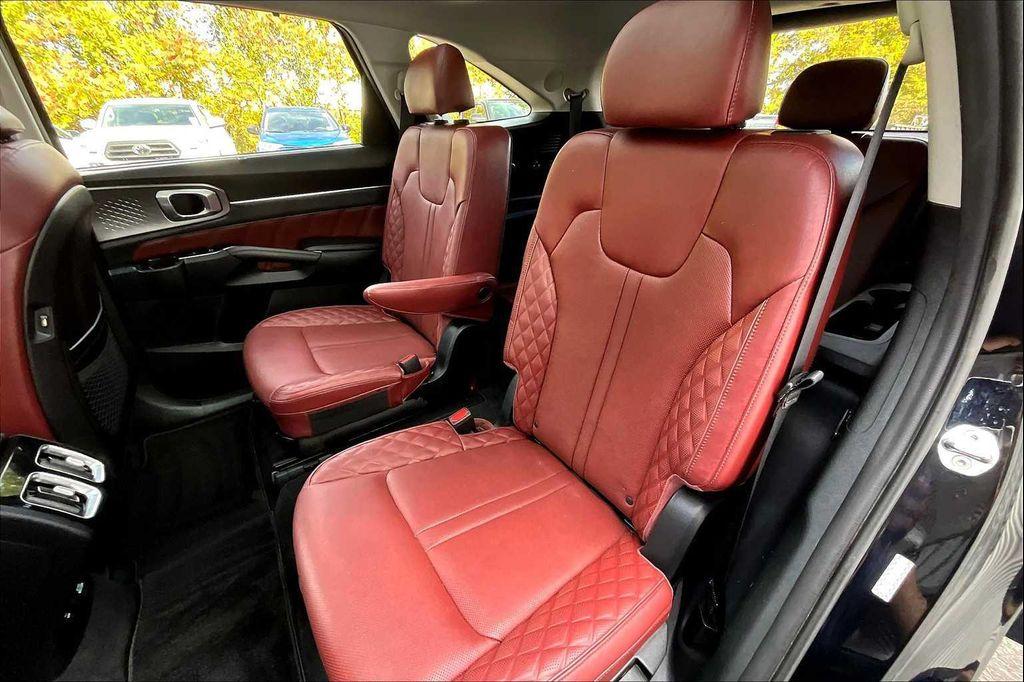 used 2021 Kia Sorento car, priced at $28,992