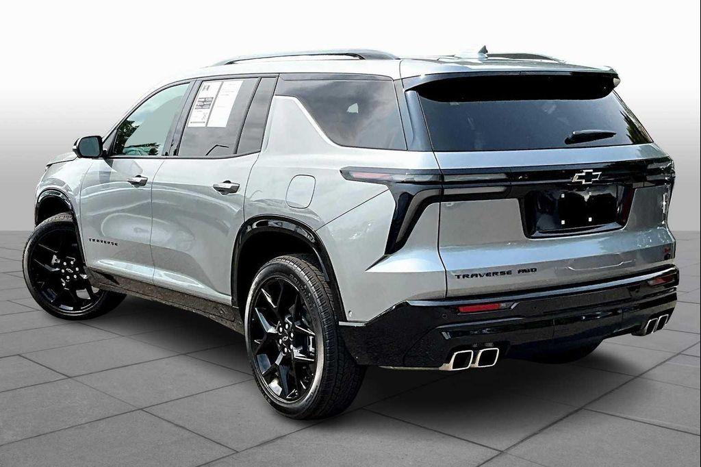 used 2025 Chevrolet Traverse car, priced at $55,892