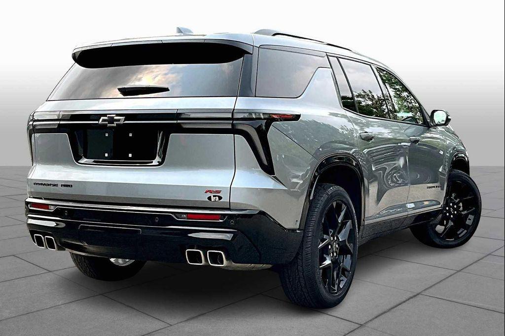 used 2025 Chevrolet Traverse car, priced at $55,892