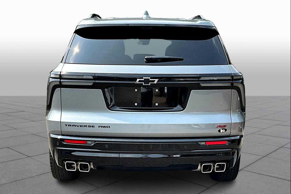 used 2025 Chevrolet Traverse car, priced at $55,892