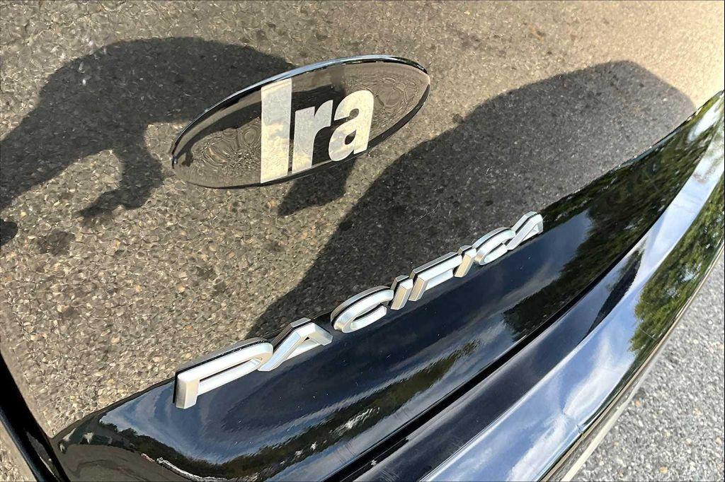 used 2023 Chrysler Pacifica car, priced at $39,492