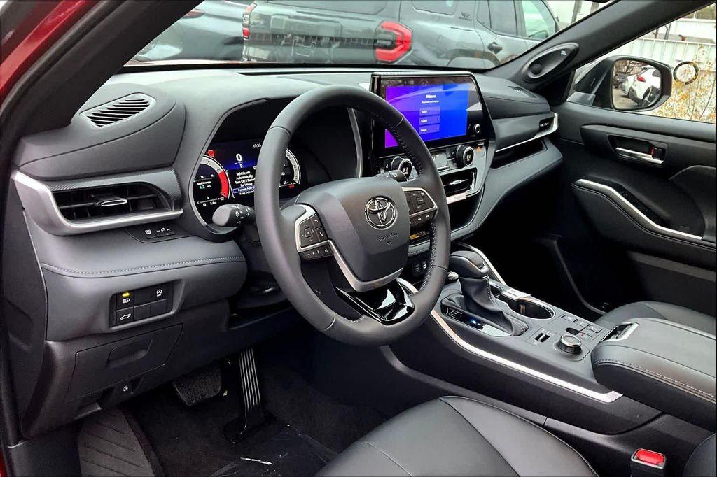 new 2026 Toyota Highlander car, priced at $52,848