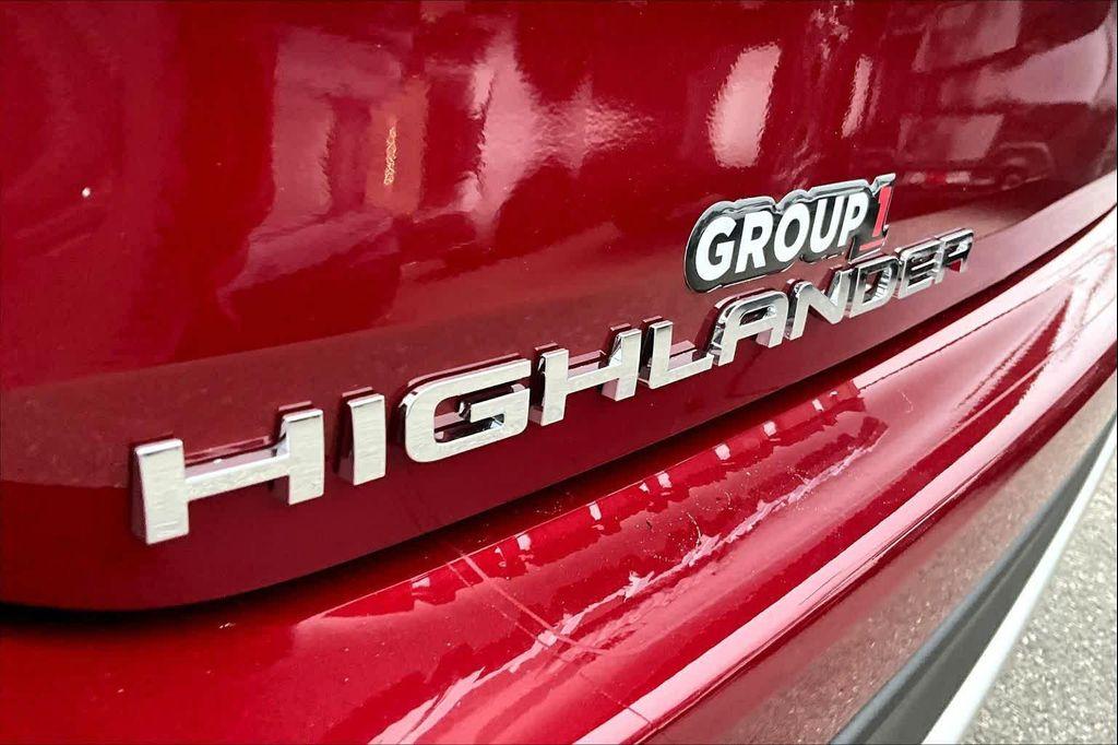 new 2026 Toyota Highlander car, priced at $52,848