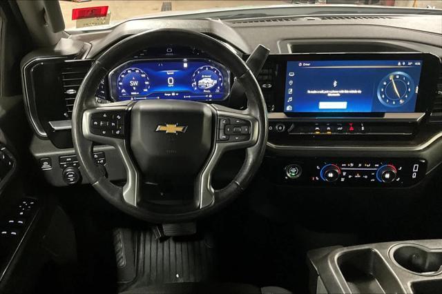 used 2022 Chevrolet Silverado 1500 car, priced at $33,992