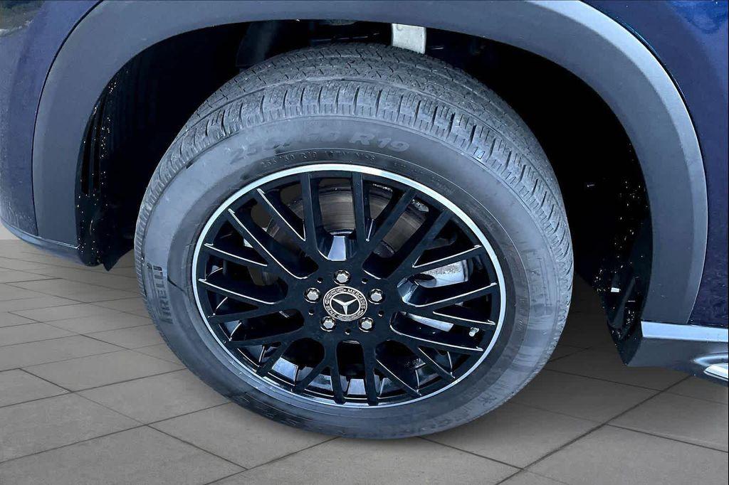 used 2020 Mercedes-Benz GLE 350 car, priced at $27,491