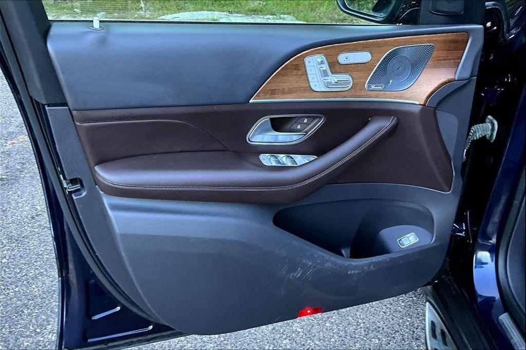 used 2020 Mercedes-Benz GLE 350 car, priced at $27,491