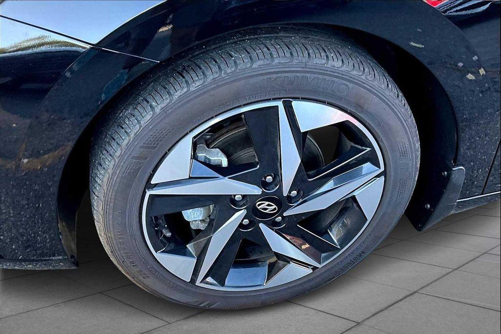 used 2023 Hyundai Elantra car, priced at $20,722