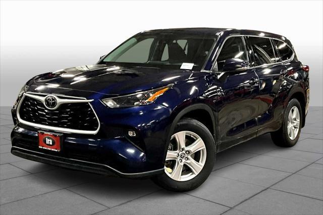 used 2022 Toyota Highlander car, priced at $32,491