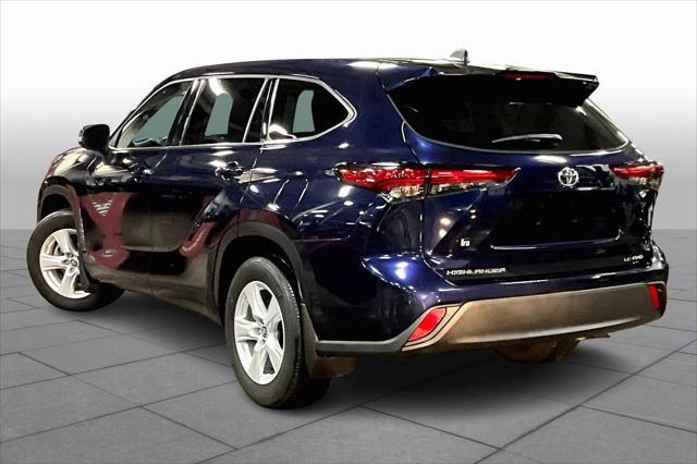 used 2022 Toyota Highlander car, priced at $32,491