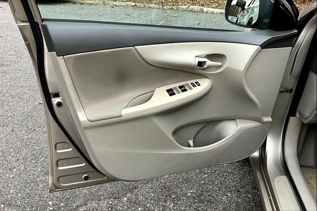 used 2009 Toyota Corolla car, priced at $9,995