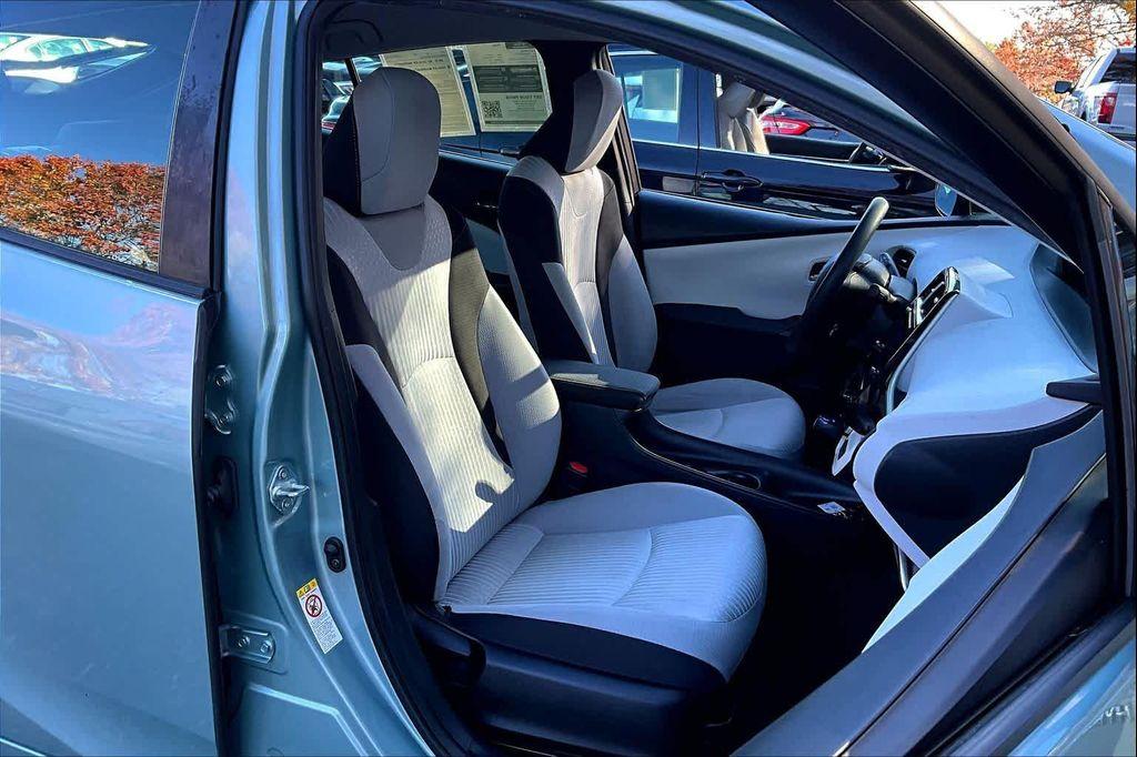 used 2016 Toyota Prius car, priced at $14,992