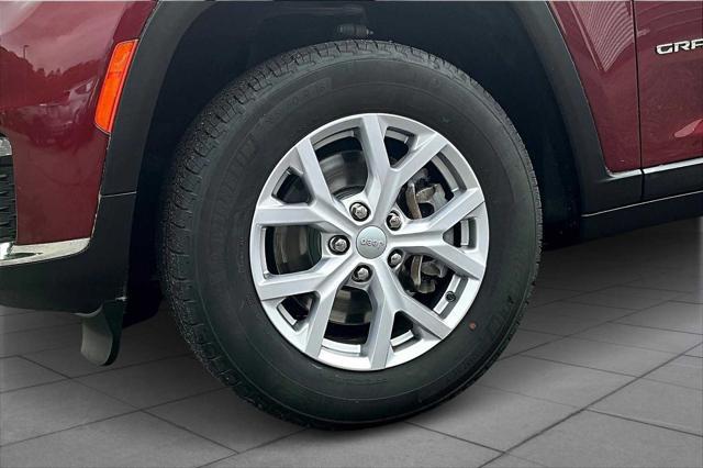 used 2022 Jeep Grand Cherokee L car, priced at $33,682