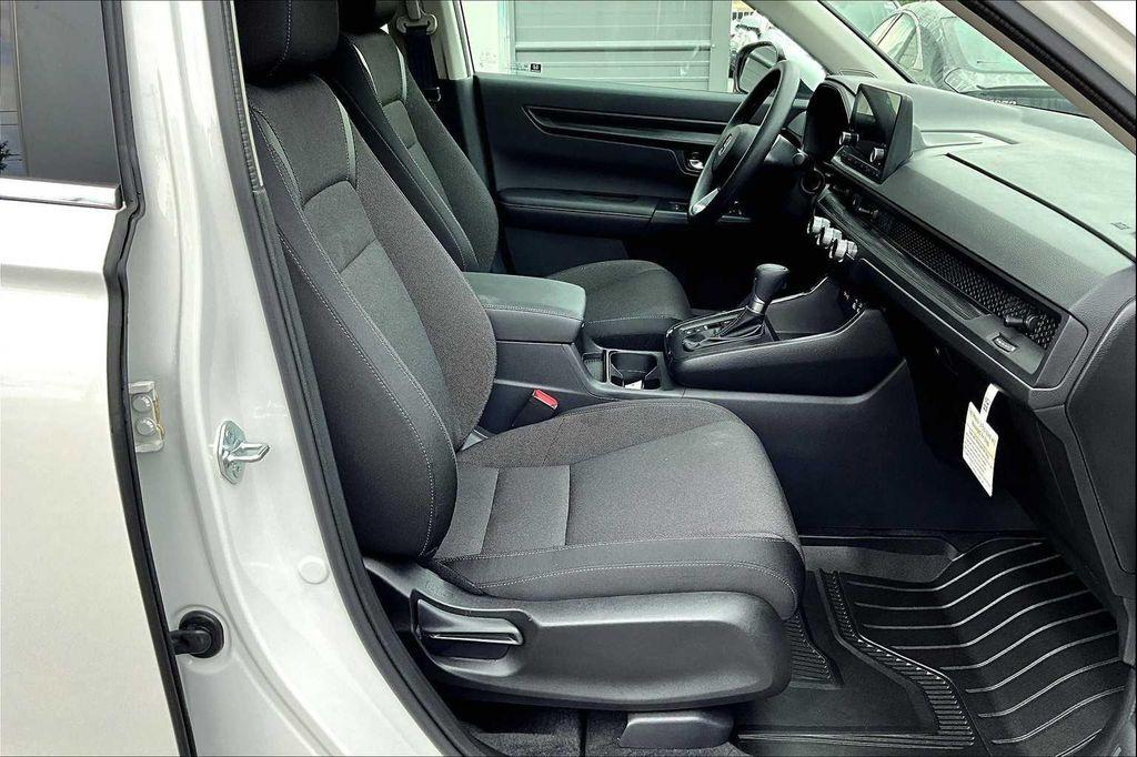 used 2025 Honda CR-V car, priced at $33,491