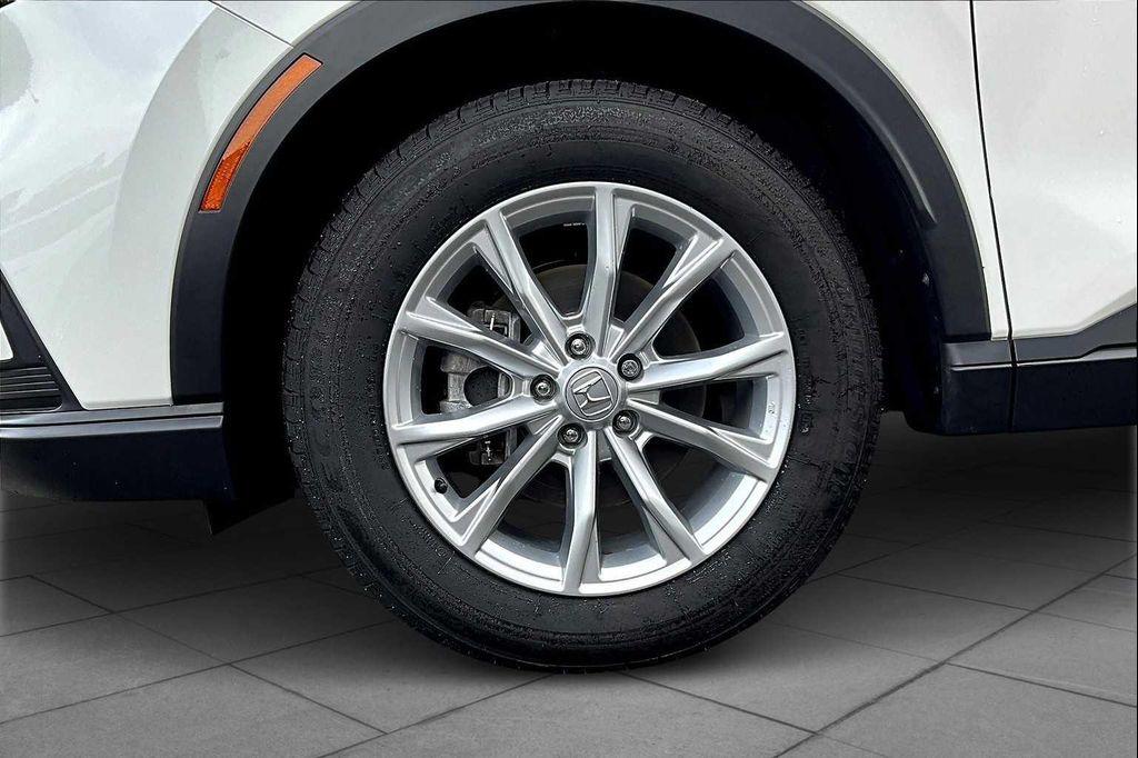 used 2025 Honda CR-V car, priced at $33,491