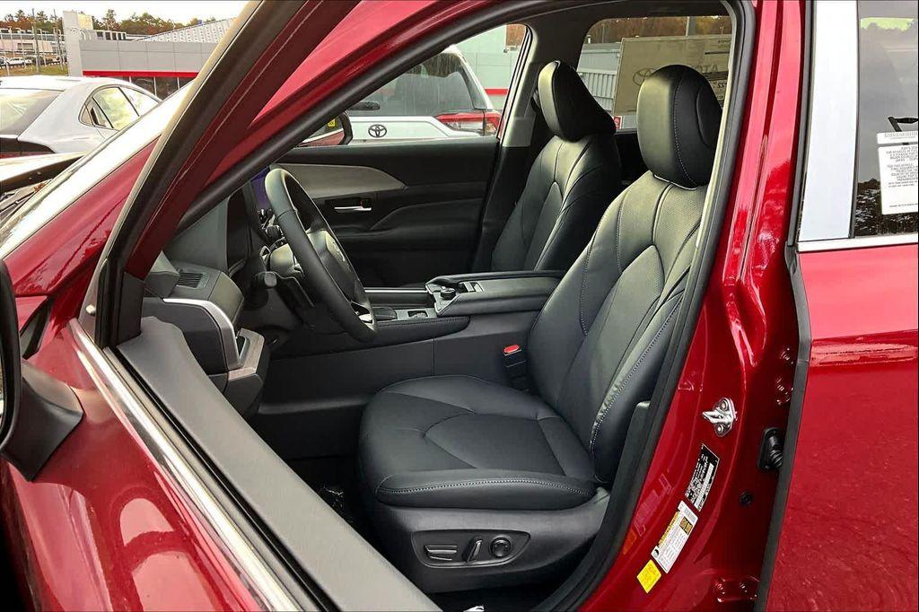 new 2026 Toyota Grand Highlander car, priced at $58,598