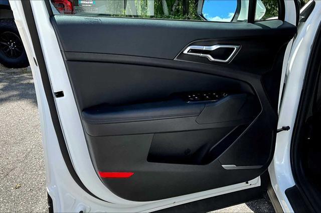 used 2023 Kia Sportage Hybrid car, priced at $29,722