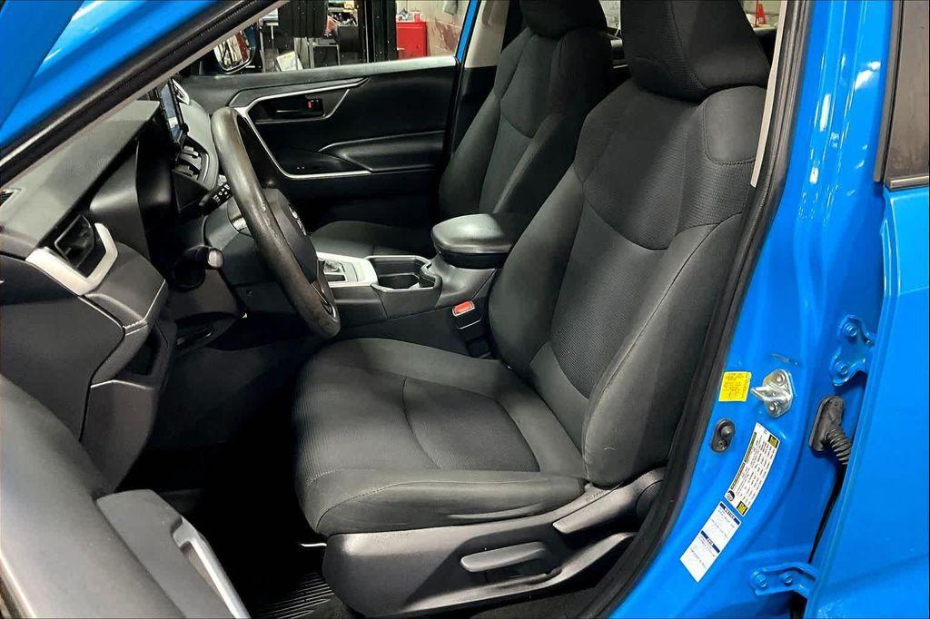used 2020 Toyota RAV4 car, priced at $23,491
