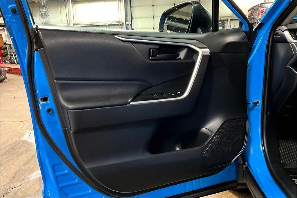 used 2020 Toyota RAV4 car, priced at $23,491