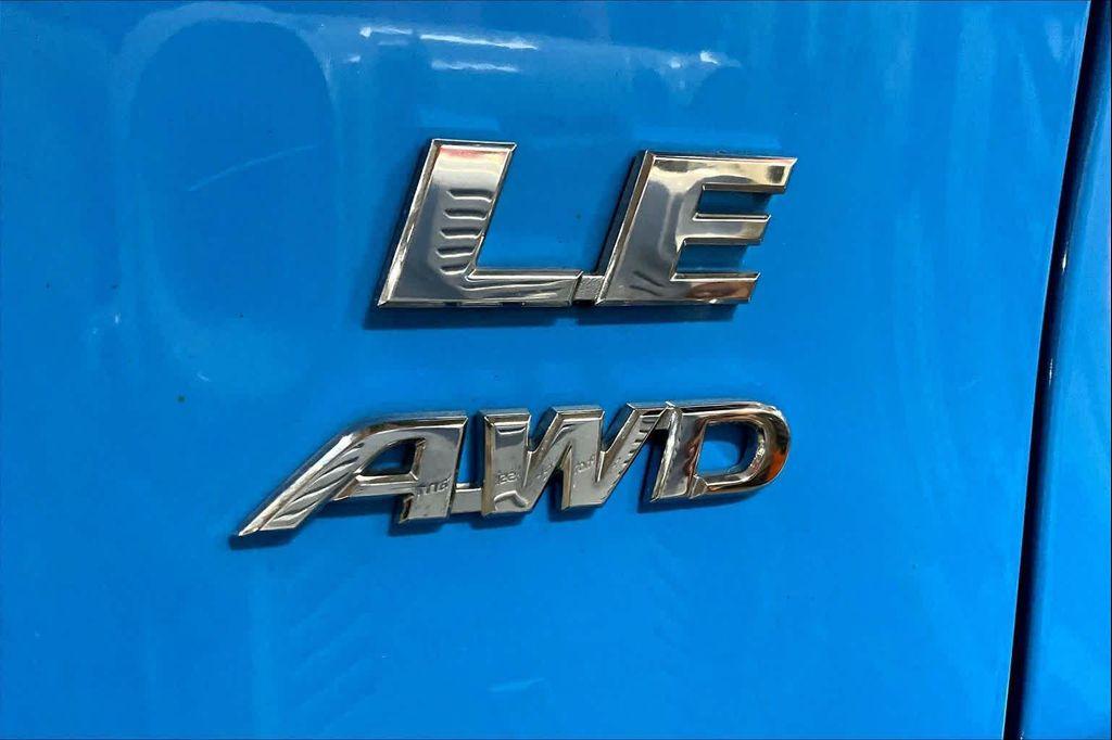 used 2020 Toyota RAV4 car, priced at $23,491