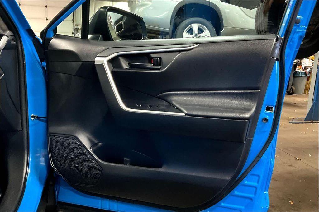 used 2020 Toyota RAV4 car, priced at $23,491