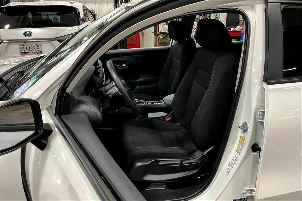used 2025 Honda HR-V car, priced at $27,981