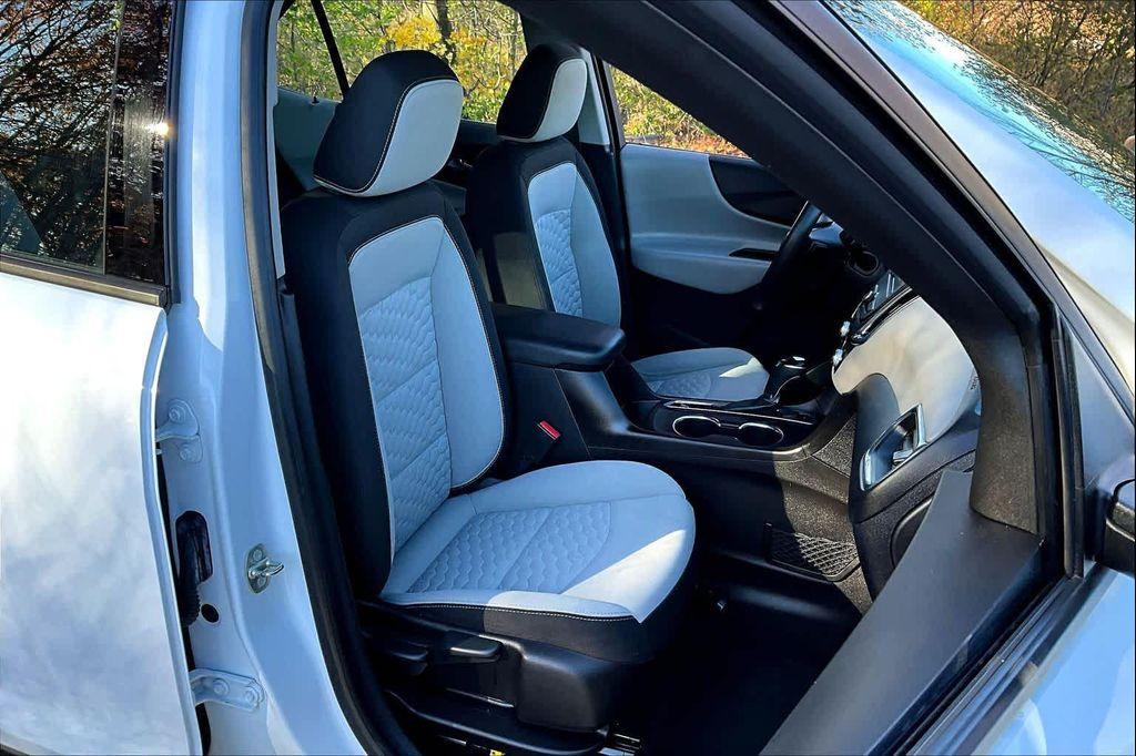 used 2018 Chevrolet Equinox car, priced at $10,892