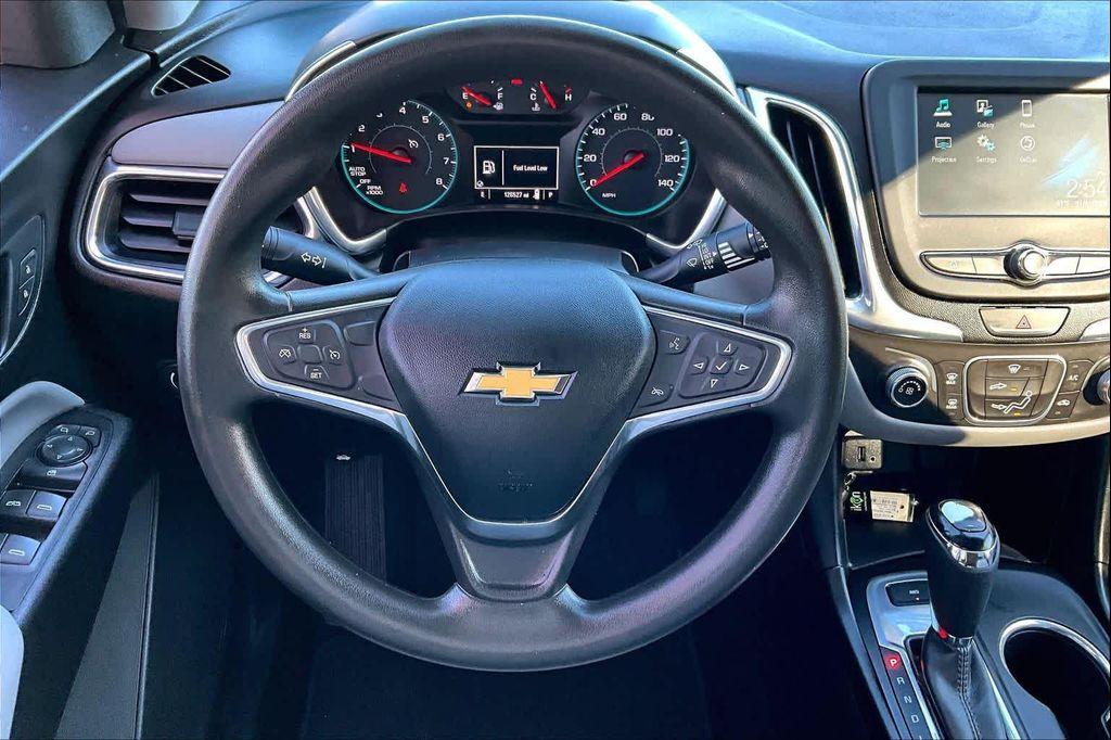 used 2018 Chevrolet Equinox car, priced at $10,892