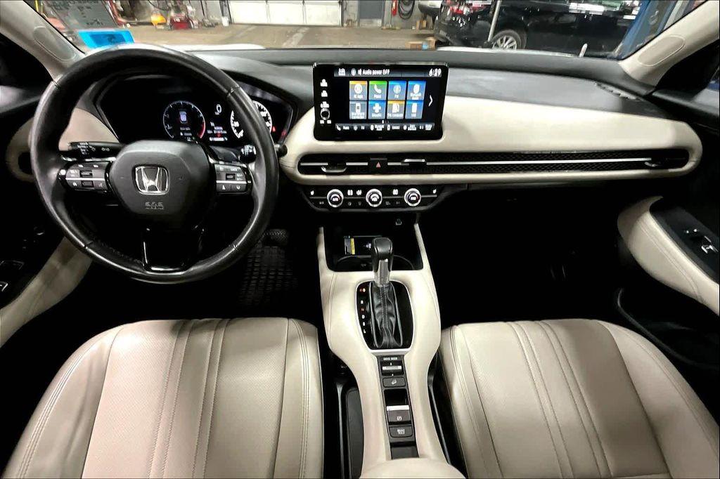 used 2025 Honda HR-V car, priced at $30,882