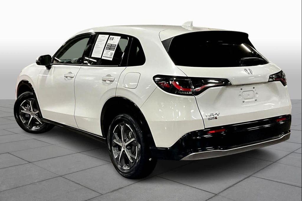 used 2025 Honda HR-V car, priced at $30,882