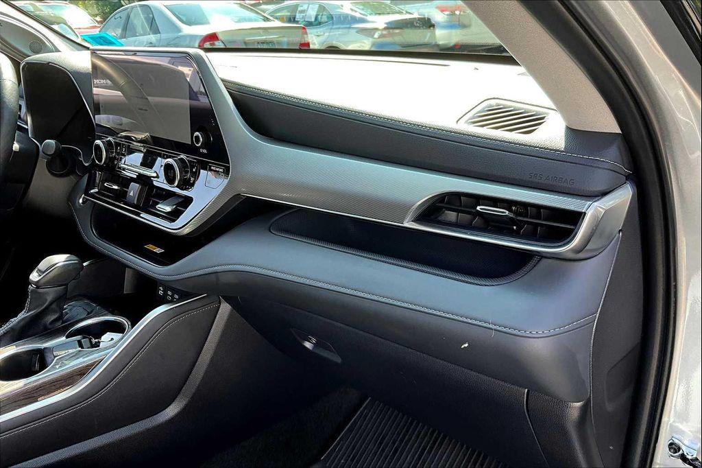 used 2024 Toyota Highlander Hybrid car, priced at $54,792