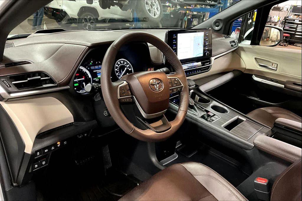 used 2024 Toyota Sienna car, priced at $53,981