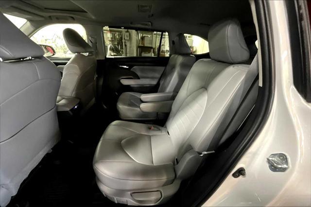 used 2023 Toyota Highlander car, priced at $40,491