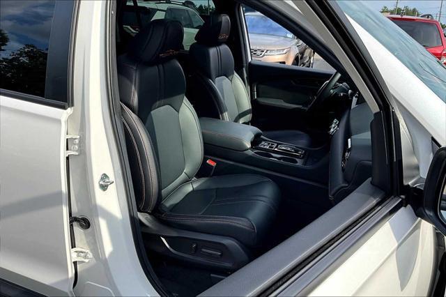 used 2025 Honda Pilot car, priced at $47,291