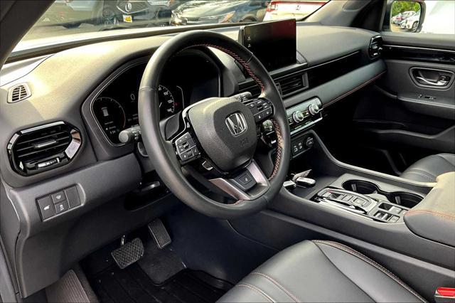 used 2025 Honda Pilot car, priced at $47,291