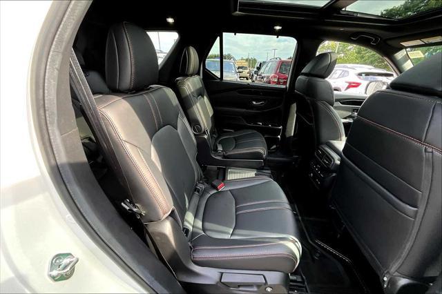 used 2025 Honda Pilot car, priced at $47,291