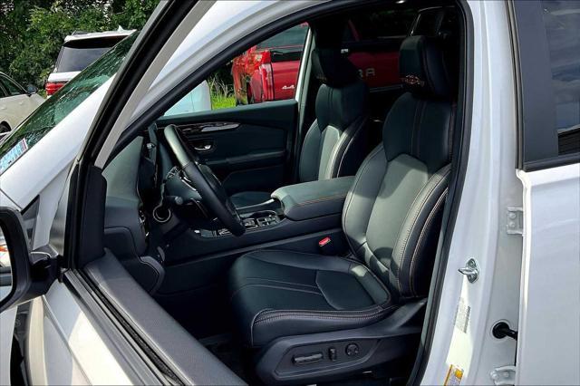 used 2025 Honda Pilot car, priced at $47,291