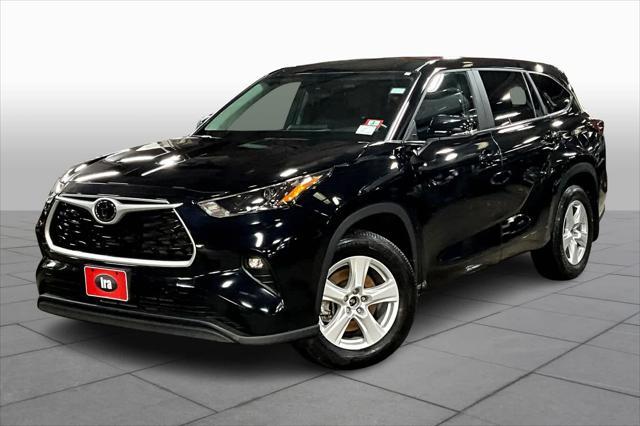 used 2024 Toyota Highlander car, priced at $39,892