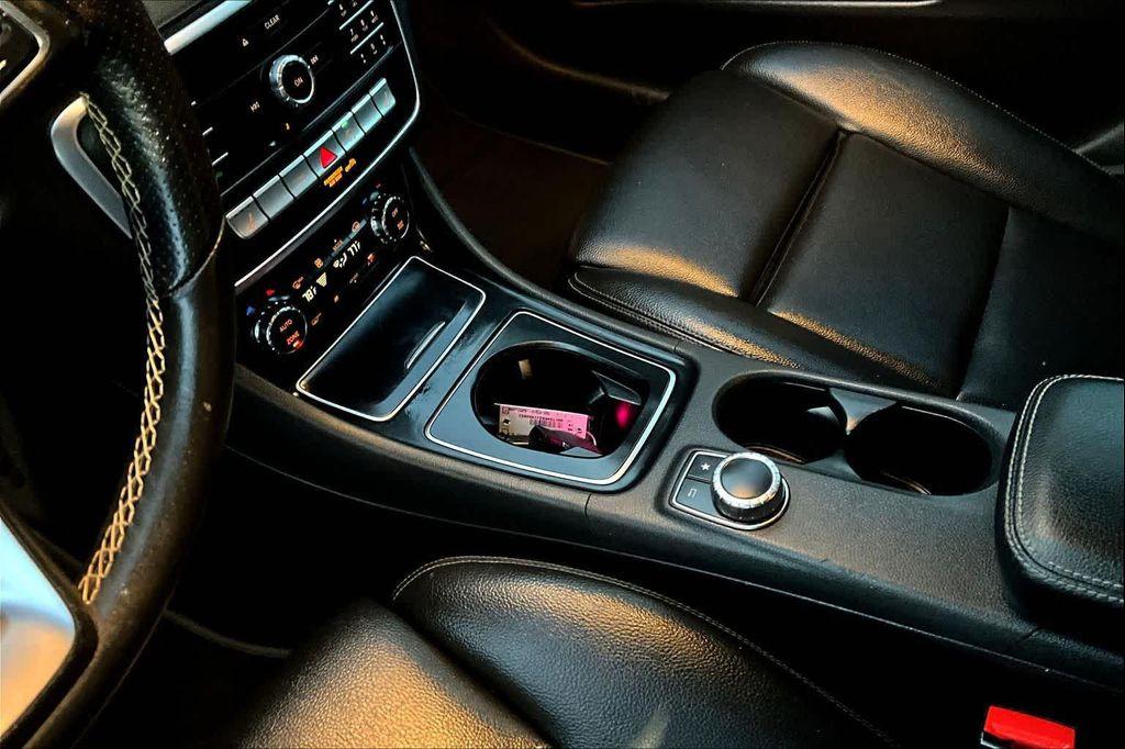 used 2018 Mercedes-Benz GLA 250 car, priced at $17,491